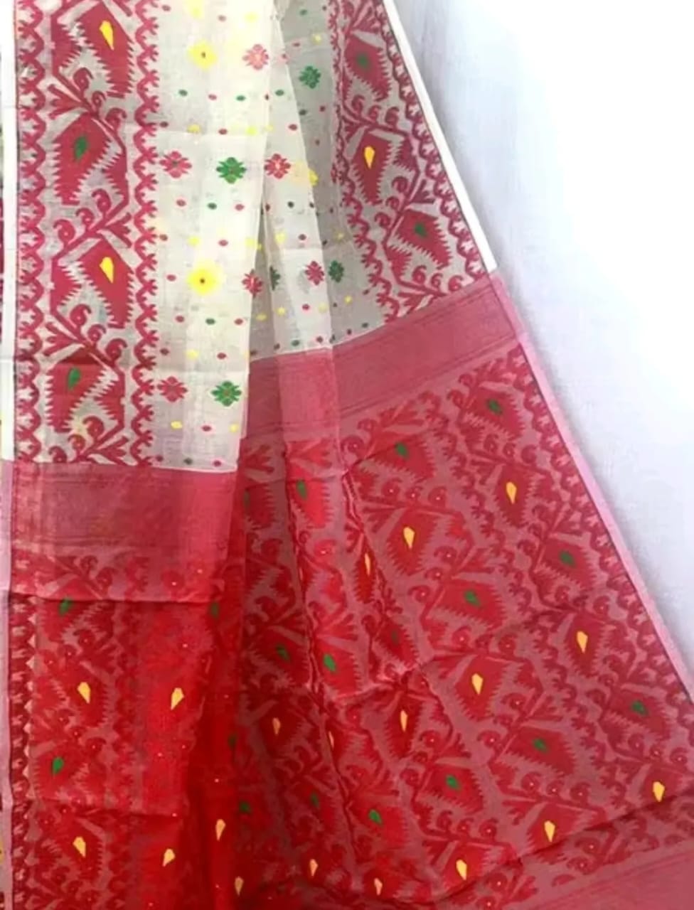 Banita Fashionable Sarees